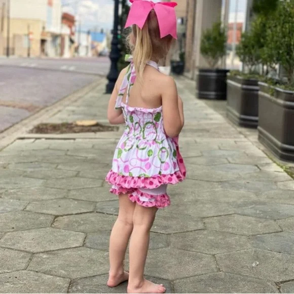 AnnLoren Girls Pink & Green Halter and Shorts Outfit
